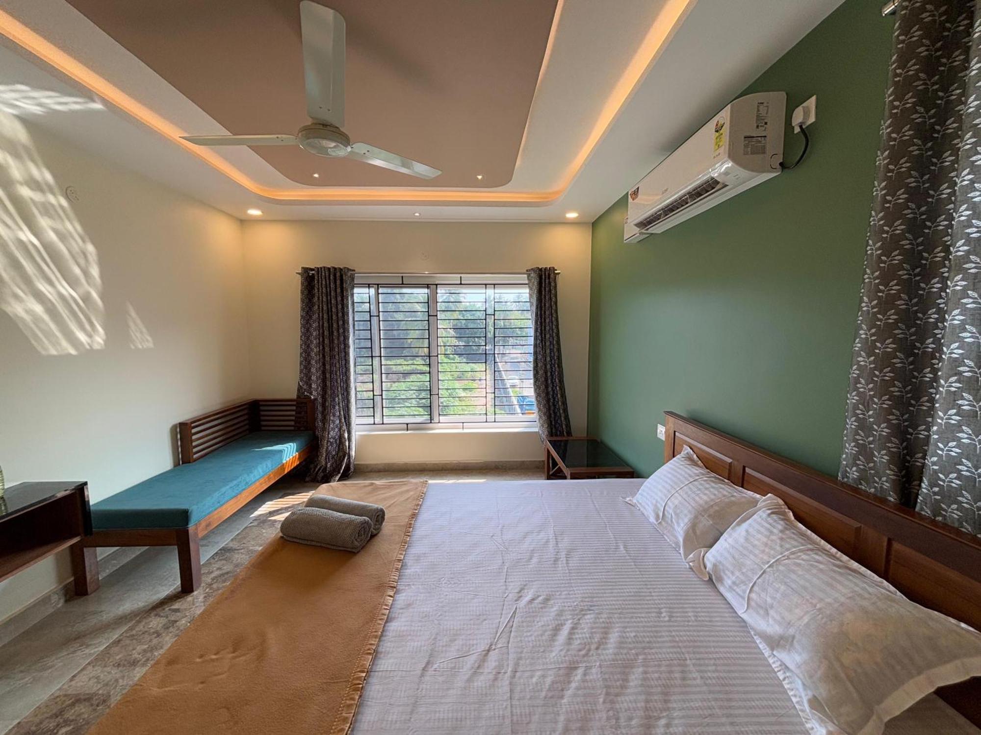 Srirangam Nandavanam Service Apartments Tiruchirappalli Exterior photo