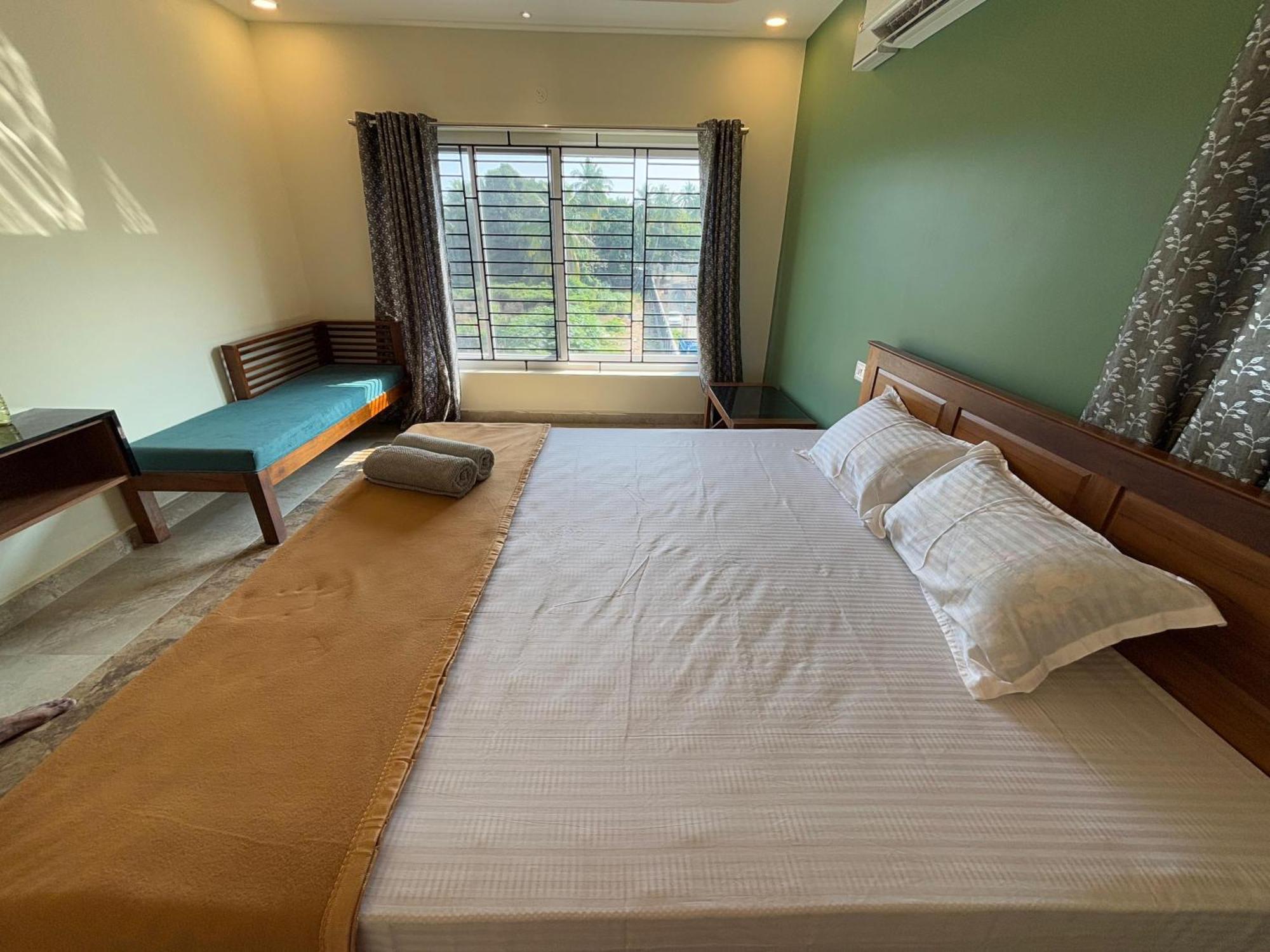 Srirangam Nandavanam Service Apartments Tiruchirappalli Exterior photo