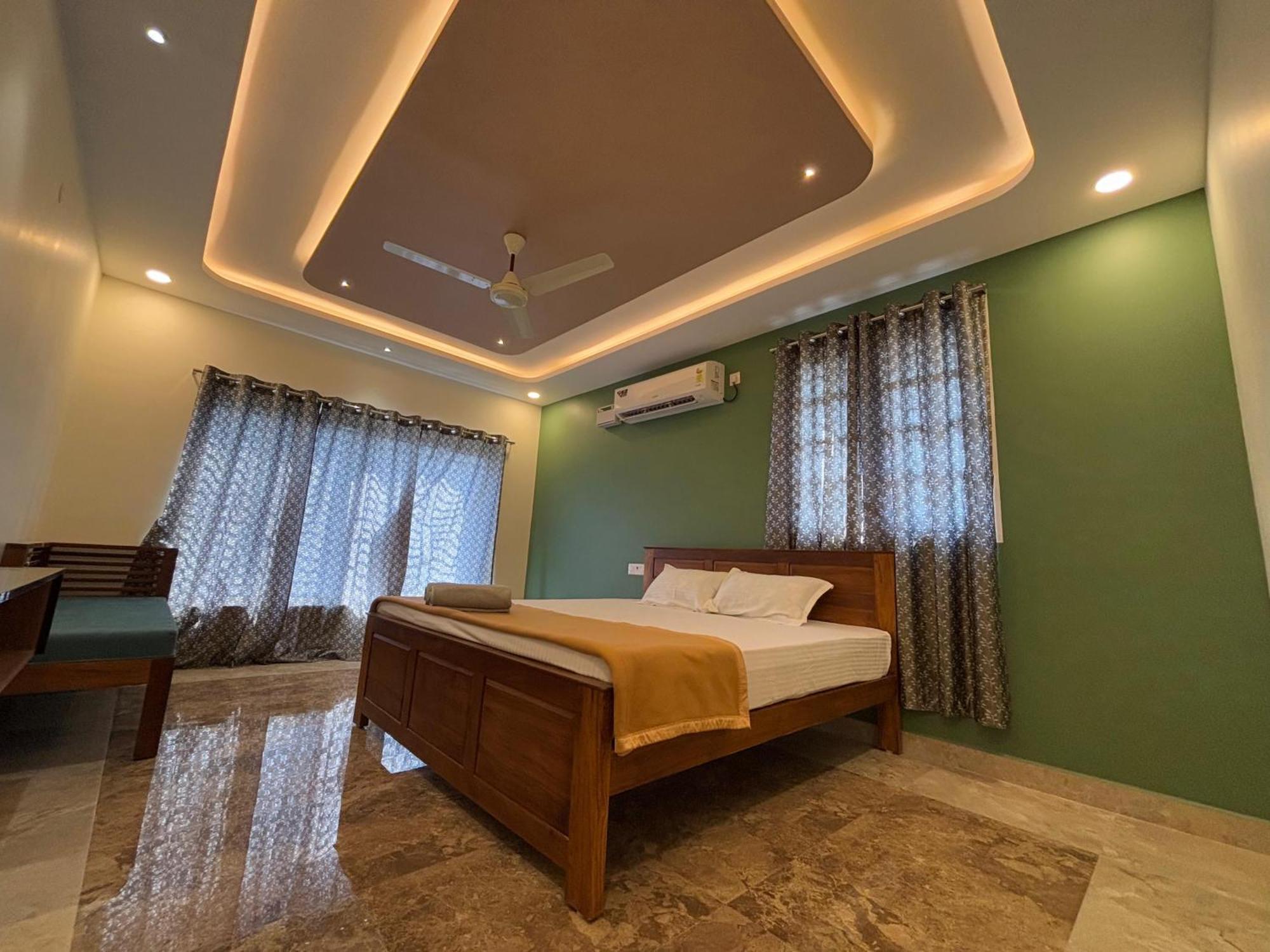 Srirangam Nandavanam Service Apartments Tiruchirappalli Exterior photo